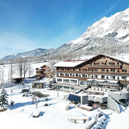 Hotel Berghof รัมเซา อัม ดาคชไตน์ ภายนอก รูปภาพ