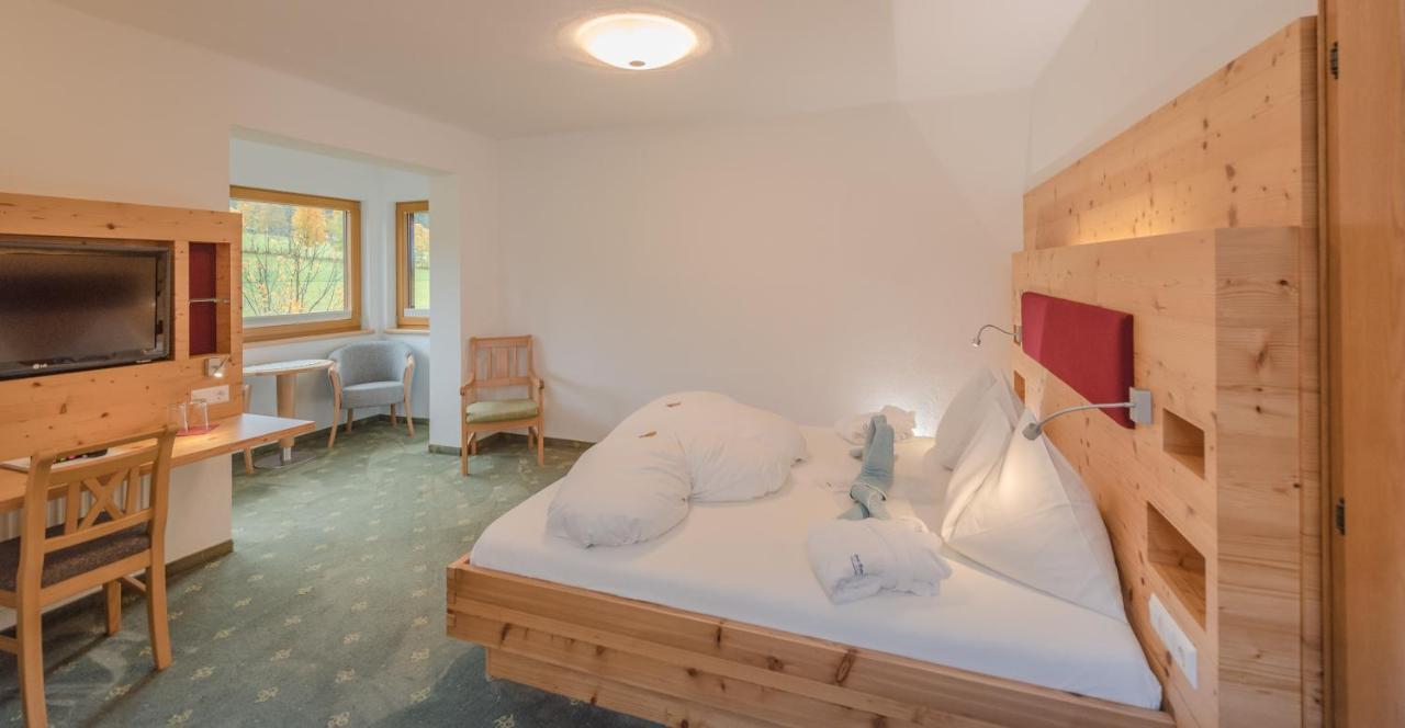 Hotel Berghof รัมเซา อัม ดาคชไตน์ ภายนอก รูปภาพ