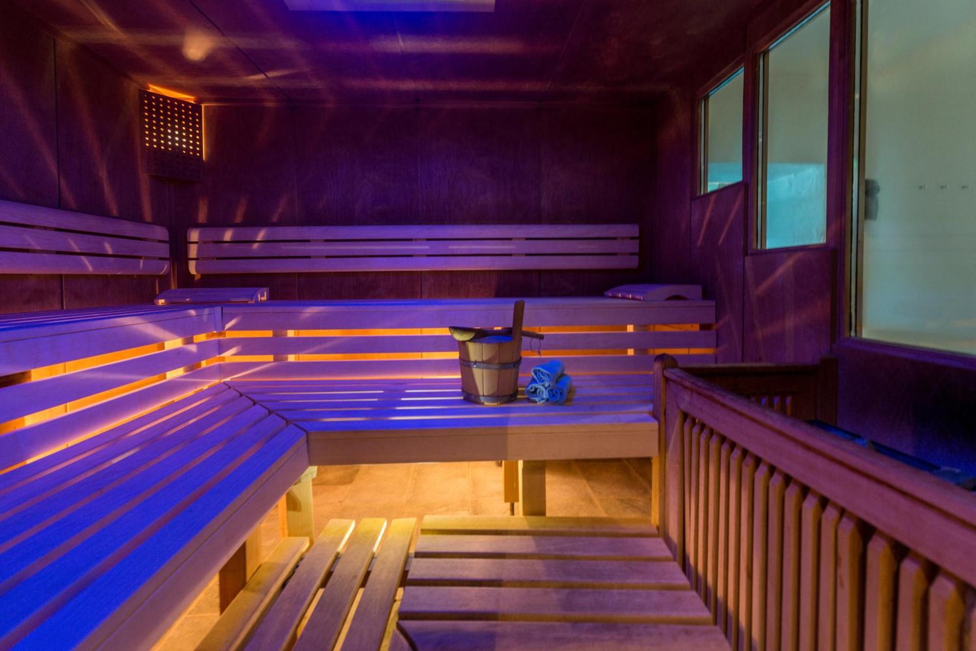 Hotel Berghof รัมเซา อัม ดาคชไตน์ ภายนอก รูปภาพ